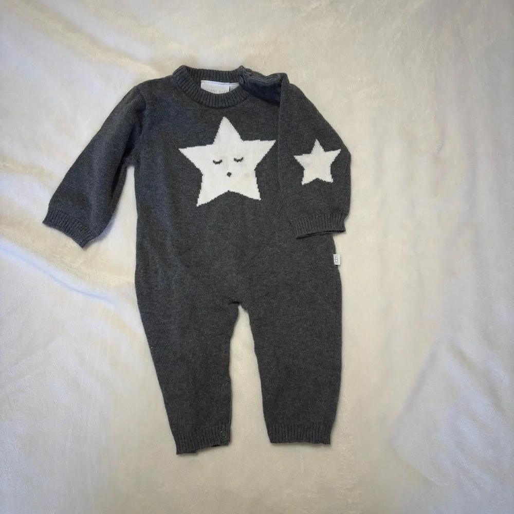 Elegant baby sweater outfit with star 0-6 months baby boy grey
